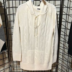 Cable knit tunic with hoodie size medium